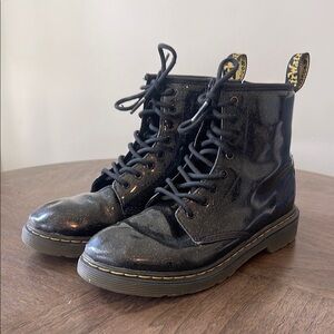 Kid’s Dr Martens Boots Sz 4